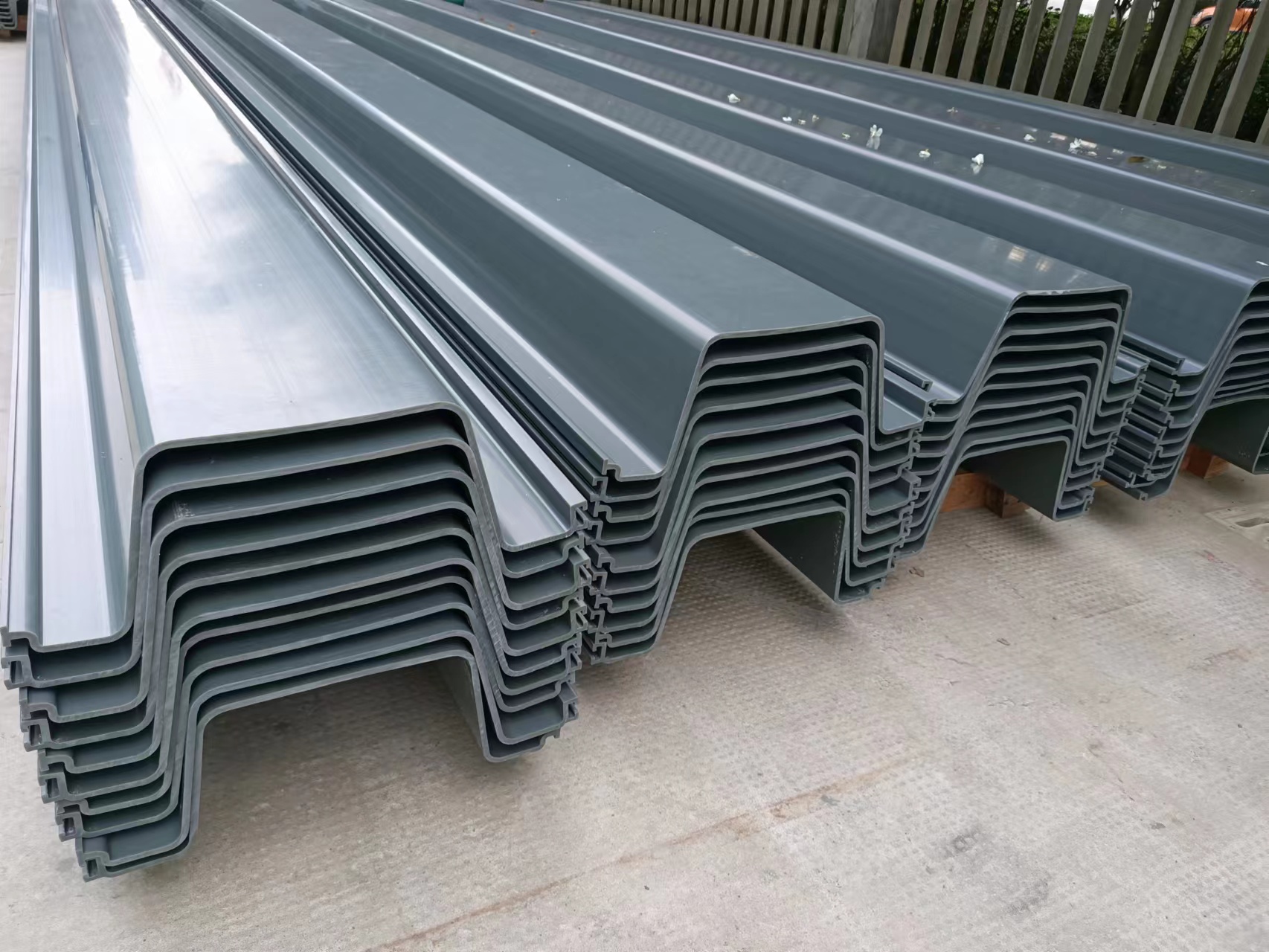 PVC sheet pile U606-1